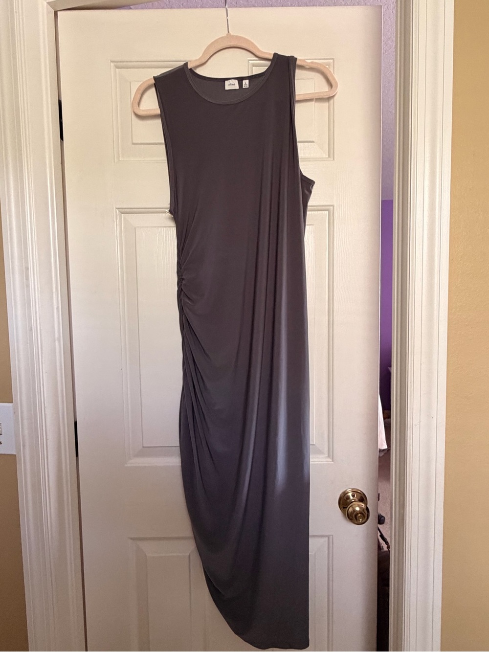Aritzia Wilfred Smooth Matter Eavesdrop Dress